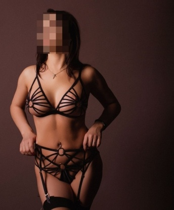 Проститутка Рая